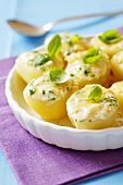 Potatoes stuffed with mascarpone and basil