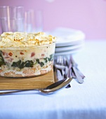 Salmon and spinach pie (UK)