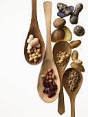 Wholefood diet: potatoes, beans, chick-peas, pearl barley
