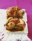 Bacon-wrapped roast quail with sherry sauce