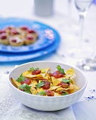 Nachos with salsa and coriander