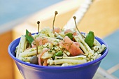 Pasta salad with salmon and capers
