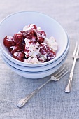 Eton Mess (Raspberries, meringue and cream, England)