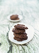 Chocolate Chip Cookies mit schwarzen Oliven