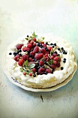 Pavlova with fresh berries