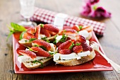 Feta cheese and strawberries on bread