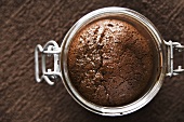 Moelleux au chocolat in a preserving jar