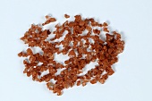 Red Hawaiian sea salt with 1-2% Alaea clay