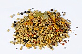 Curry mixture, whole grains in a heap