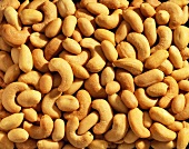 Roasted, salted peanuts and cashew nuts