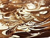 Marmorierte Schokolade (Bilfüllend)