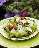 Summery salad with green asparagus, cheese and croutons