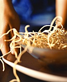 Dried noodles