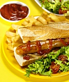 Hot dog with salad and chips