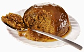 Sticky toffee pudding (sponge pudding with toffee sauce, UK)