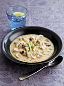 Chicken, coconut and mushroom soup