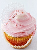 Battenberg cupcake with pink icing