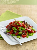 Pepper salad with chorizo and beans