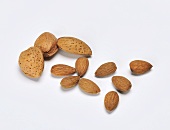 Almonds, unshelled and shelled