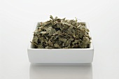 Dried lady's mantle (alchemillae herba)