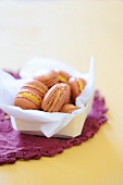 Macaroons with carrot-nut cream