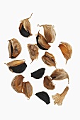Black garlic, semi peeled