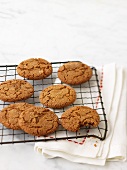 Ginger biscuits on a wire rack