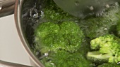 Broccoli being brought to the boil