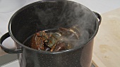 Lobster being cooked (US-English Voice Over)
