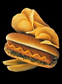 Hot Dog mit Chips, Bohnen & Fischsandwich mit Sauce Tatar