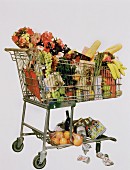 Ein voller Supermarkt-Einkaufswagen