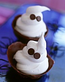 Soft ice cream in chocolate bowls for Halloween