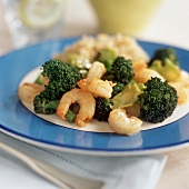 Gebratene Shrimps mit Brokkoli