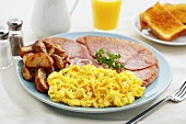 Scrambled Eggs with Ham and Homefries