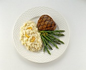 Filet Mignon with Garlic Mashed Potatoes and Asparagus