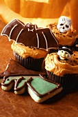 Cupcakes und Plätzchen zu Halloween