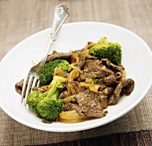 Asiatische Rindfleischpfanne mit Brokkoli