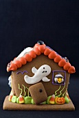 Haunted Gingerbread House for Halloween