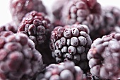 Frozen blackberries (close-up)