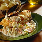 Cod with mussel and cream sauce