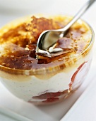 Vanilla cream with raspberries and caramel layer