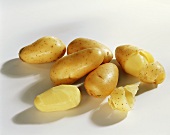Potatoes, peeled and unpeeled