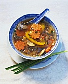 Glass noodle soup with vegetables & mushrooms (China)