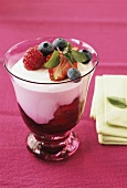 Yoghurt dessert with berries