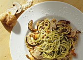 Pasta with herbs and ceps