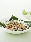 Rice noodles with pork and mint