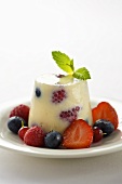 Vanilla blancmange with fresh berries