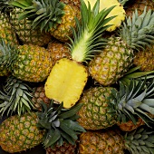 Pineapples (macro zoom)