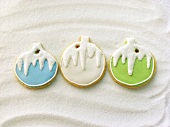 Decorated biscuits (Christmas baubles) as tree ornaments