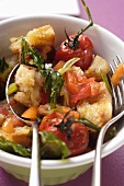 Panzanella (bread salad with tomatoes and basil, Italy)